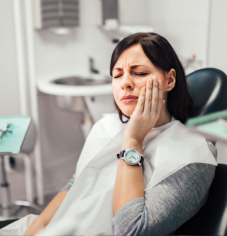 patient having mouth pain